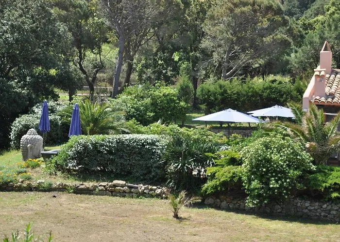 De La Vierge Noire 3*