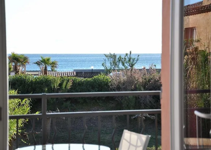 De La Vierge Noire Sainte-Maxime